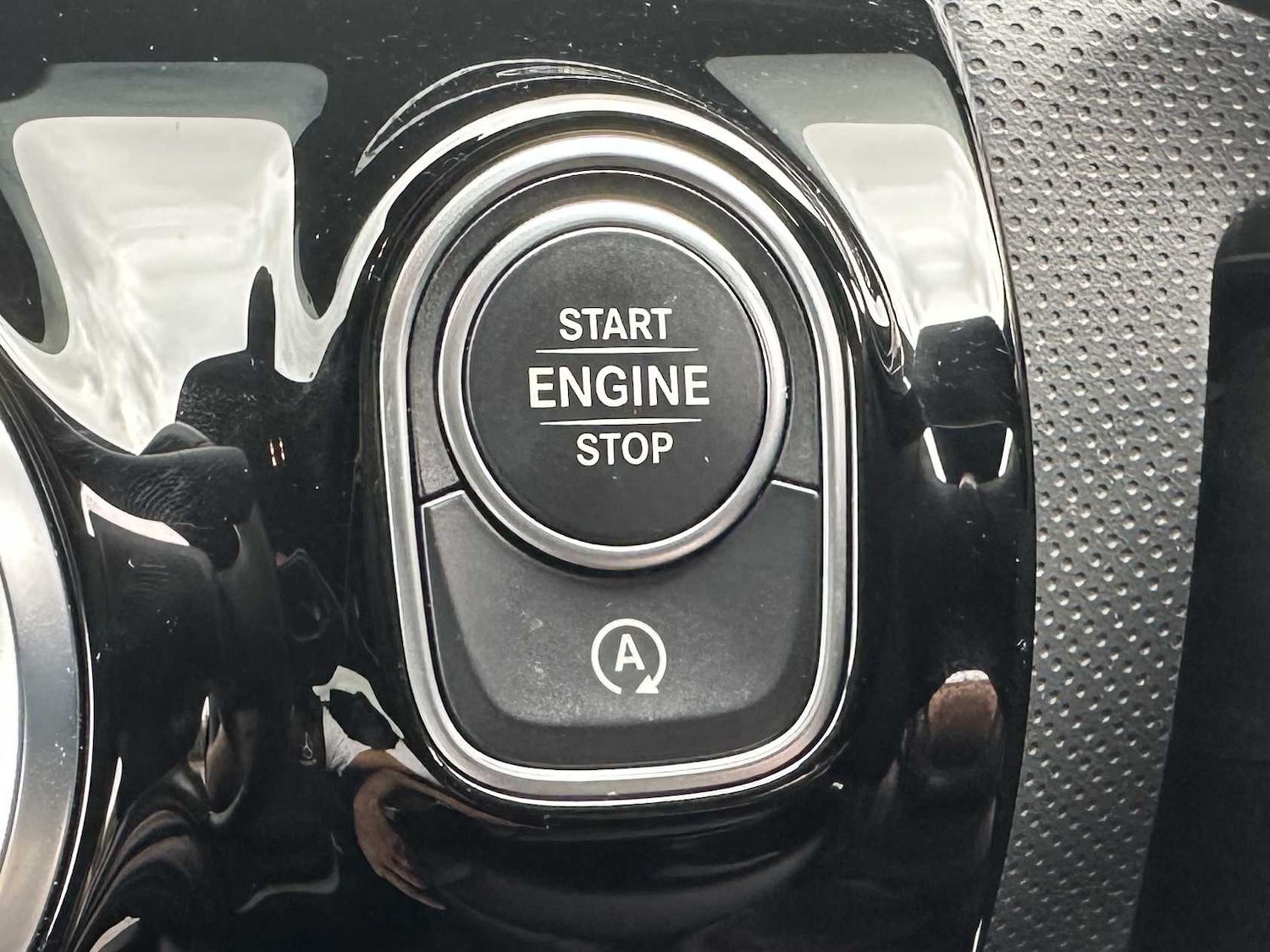 Used Mercedes-Benz CLA 2024 for sale - 76692032: Photo 31