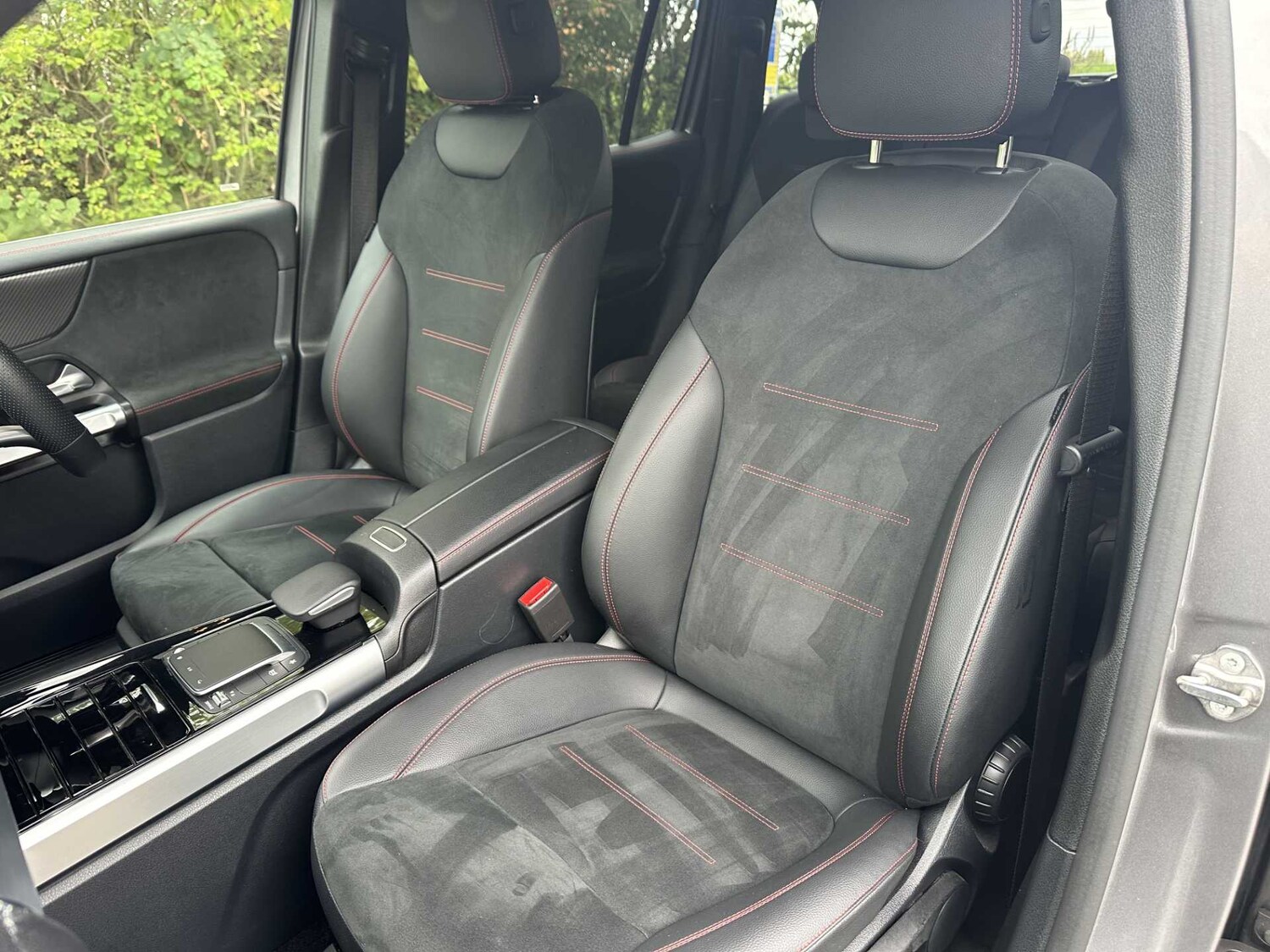 Used Mercedes-Benz GLB 2022 for sale - 76249038: Photo 20