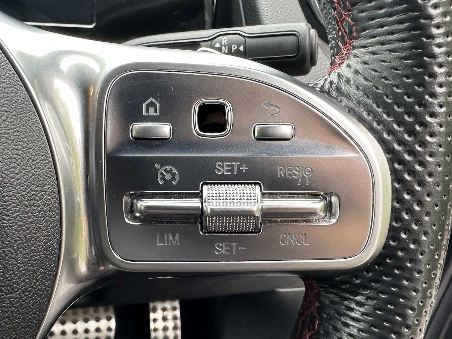 Used Mercedes-Benz GLB 2022 for sale - 76249038: Photo 26