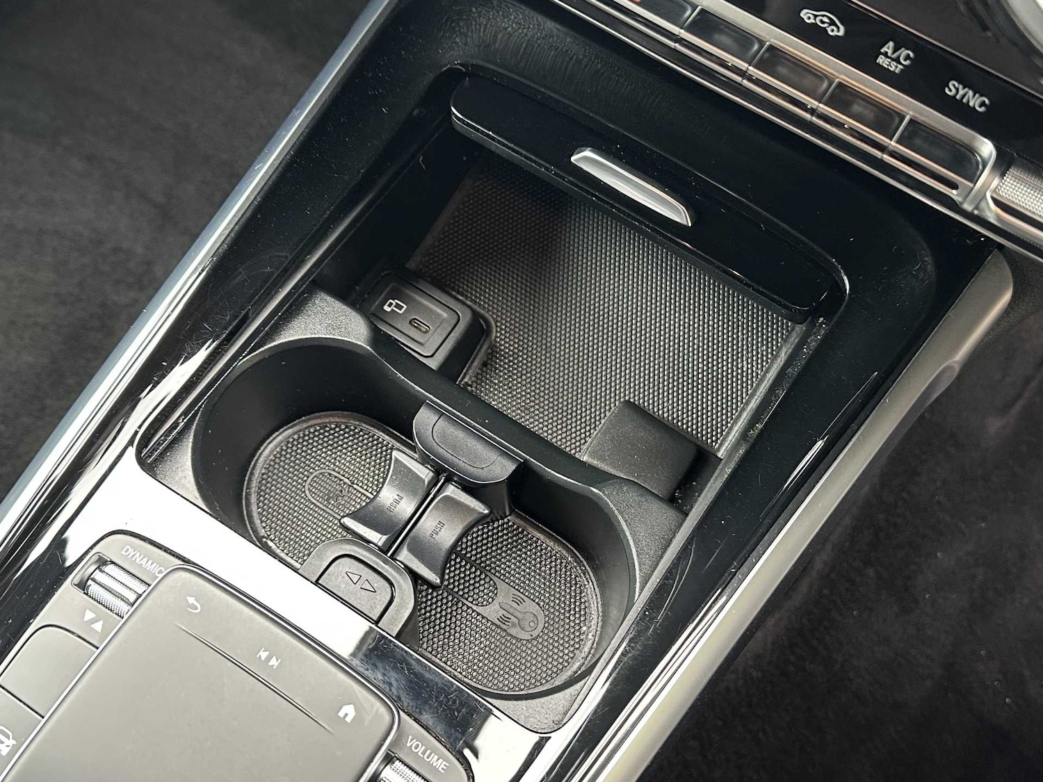 Used Mercedes-Benz GLB 2022 for sale - 76249038: Photo 30