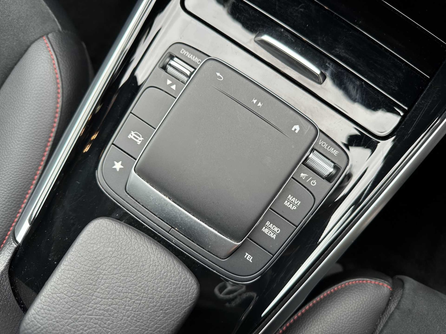 Used Mercedes-Benz GLB 2022 for sale - 76249038: Photo 31