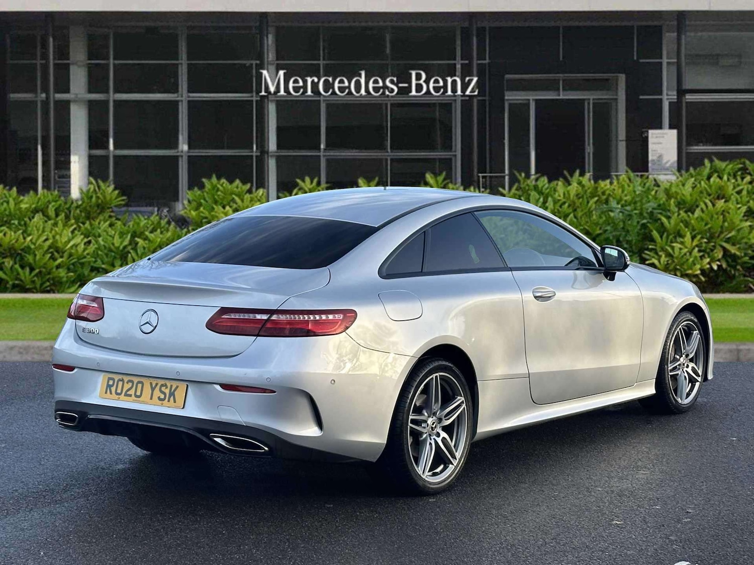 Used Mercedes-Benz E Class 2020 for sale - 76624632: Photo 8