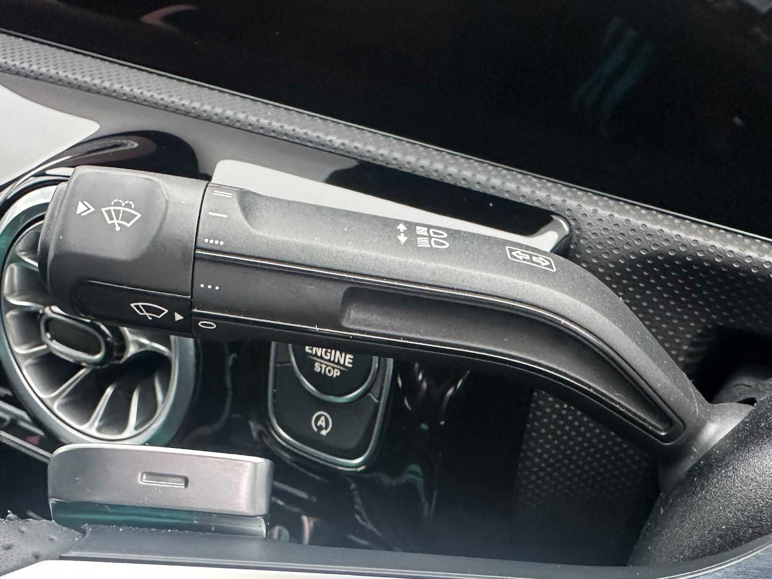 Used Mercedes-Benz CLA for sale - 77239869: Photo 30