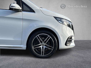 Used Mercedes-Benz V-Class 2025 for sale - 79535424: Photo