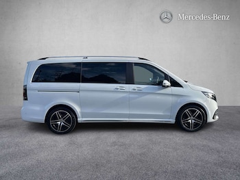 Used Mercedes-Benz V-Class 2025 for sale - 79535424: Photo
