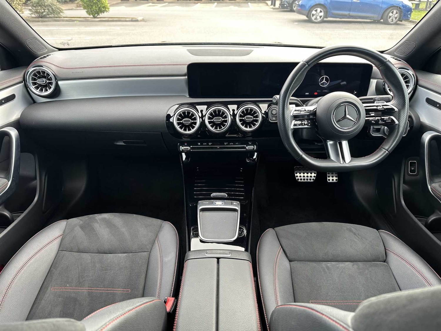 Used Mercedes-Benz CLA 2024 for sale - 75944461: Photo 17