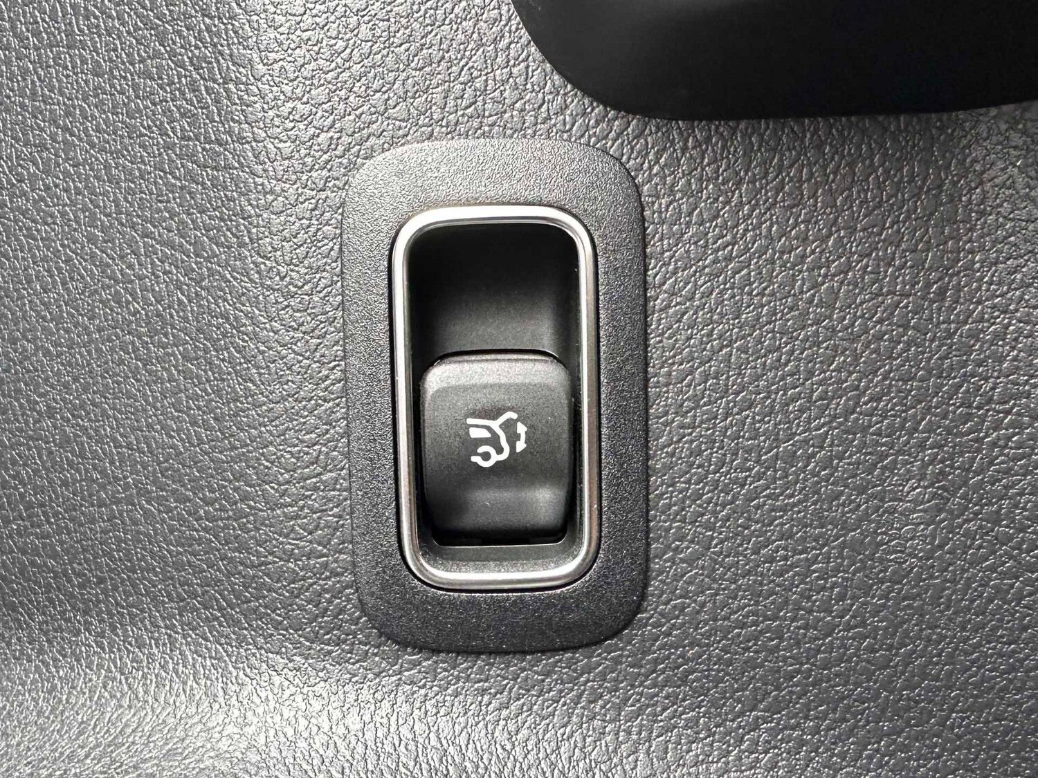 Used Mercedes-Benz GLA 2023 for sale - 77500217: Photo 25