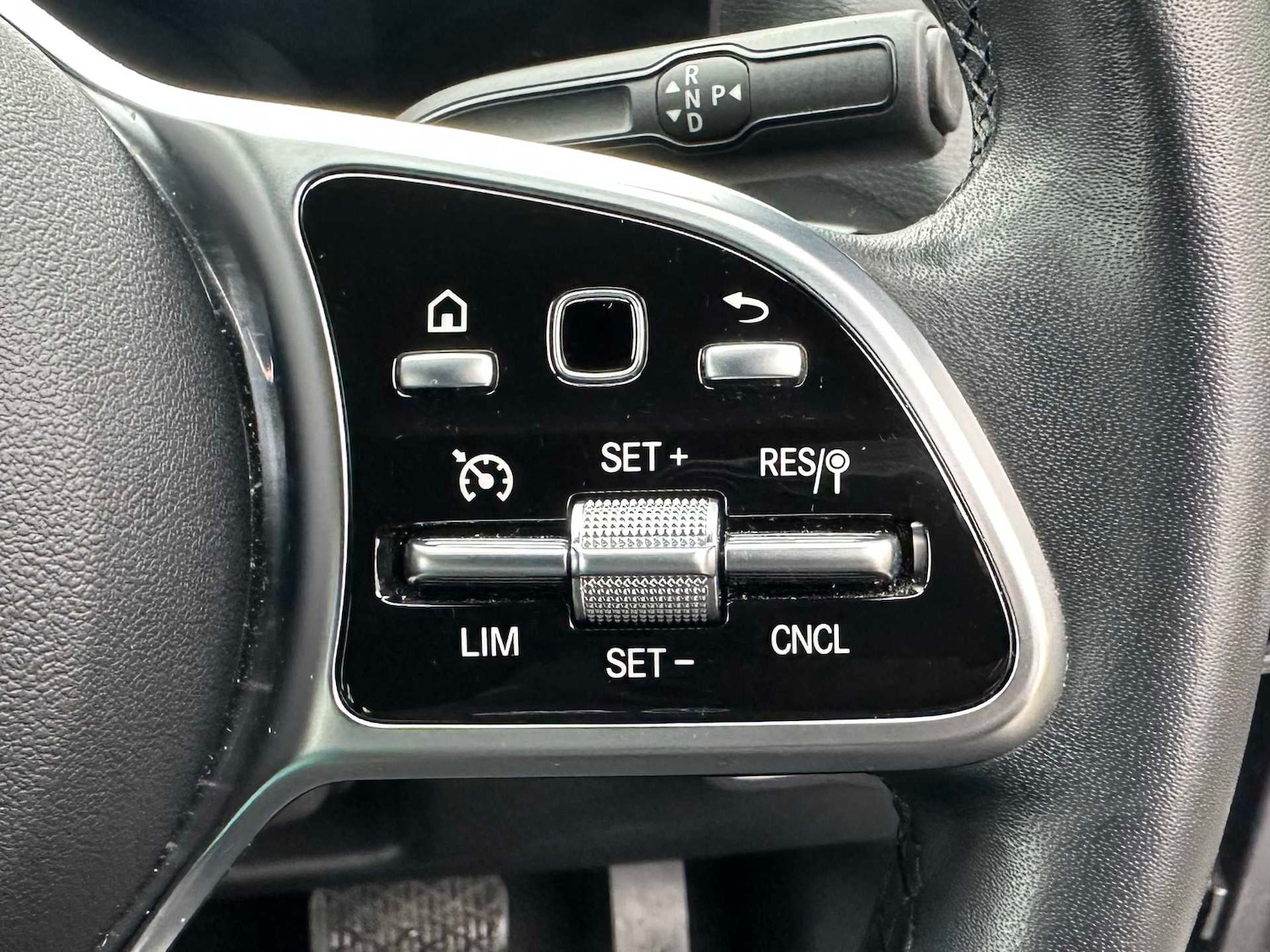 Used Mercedes-Benz GLA 2023 for sale - 77500217: Photo 28