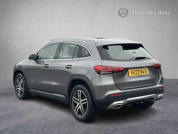 Used Mercedes-Benz GLA 2023 for sale - 77500217: Photo
