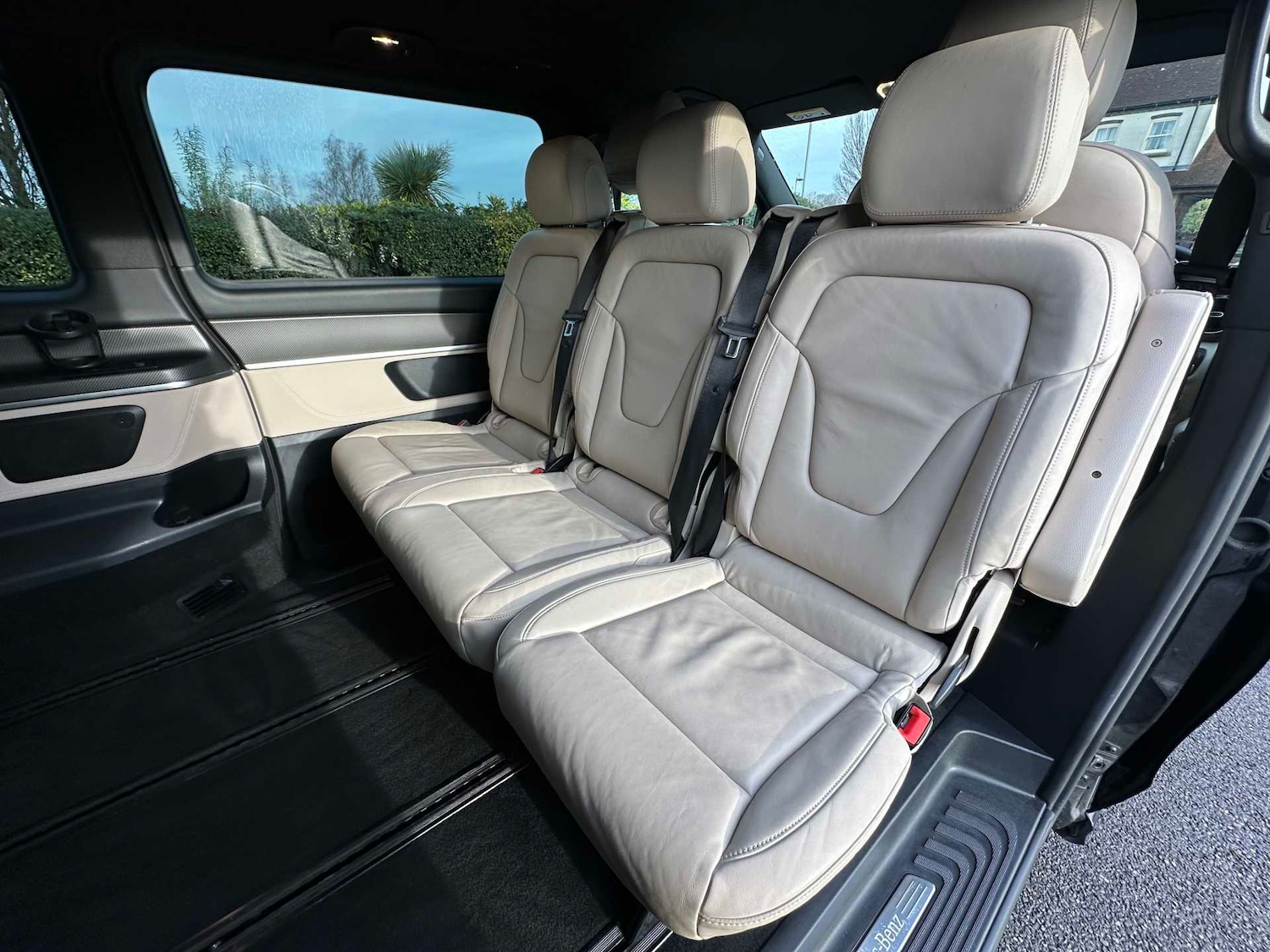 Used Mercedes-Benz V-Class 2024 for sale - 77076652: Photo 17