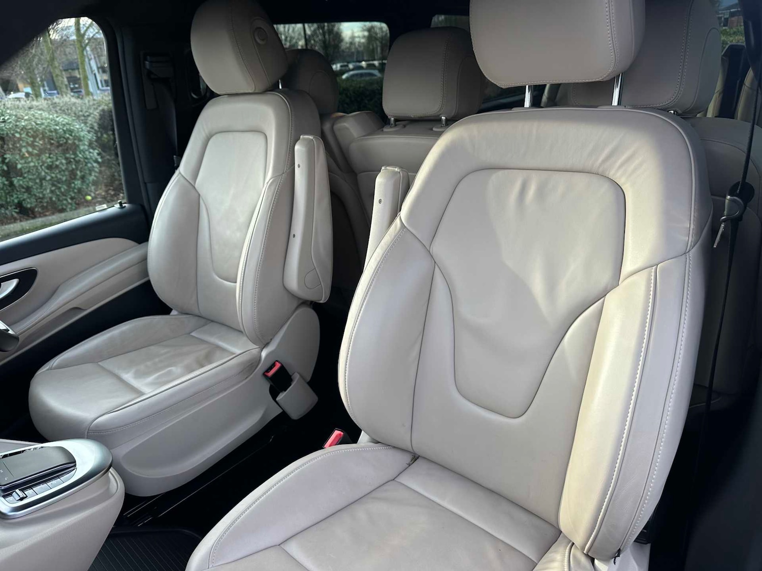 Used Mercedes-Benz V-Class 2024 for sale - 77076652: Photo 20