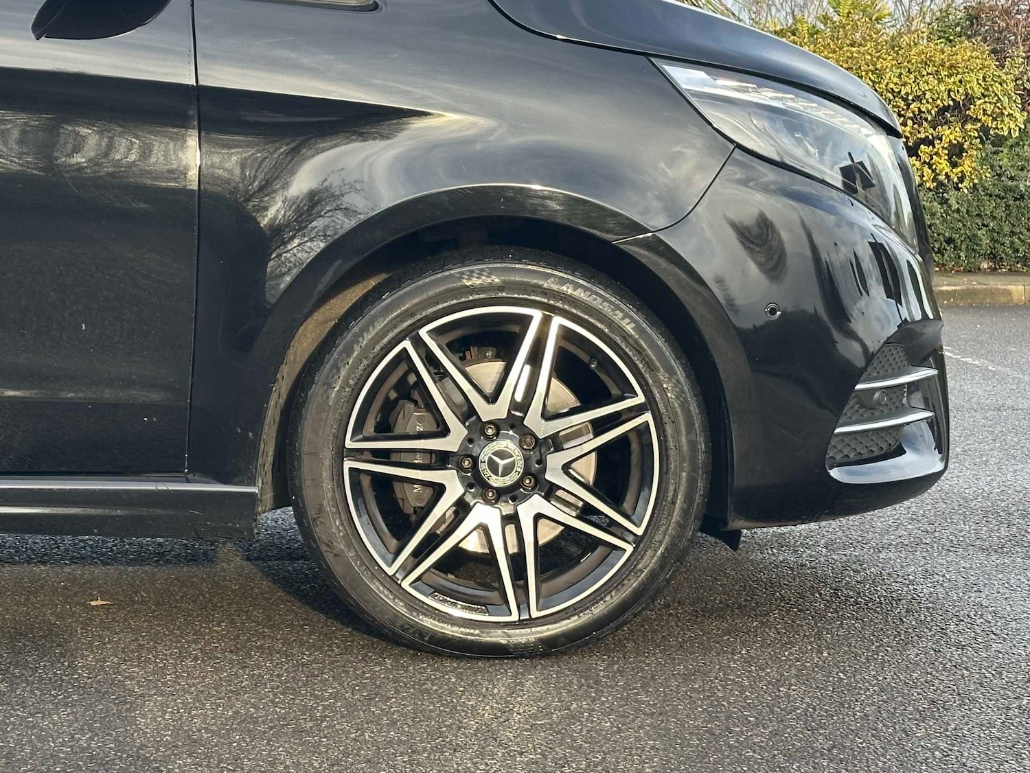 Used Mercedes-Benz V-Class 2024 for sale - 77076652: Photo 3