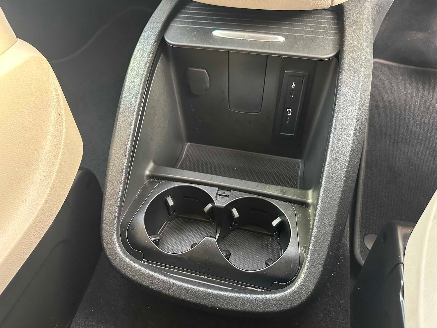 Used Mercedes-Benz V-Class 2024 for sale - 77076652: Photo 31