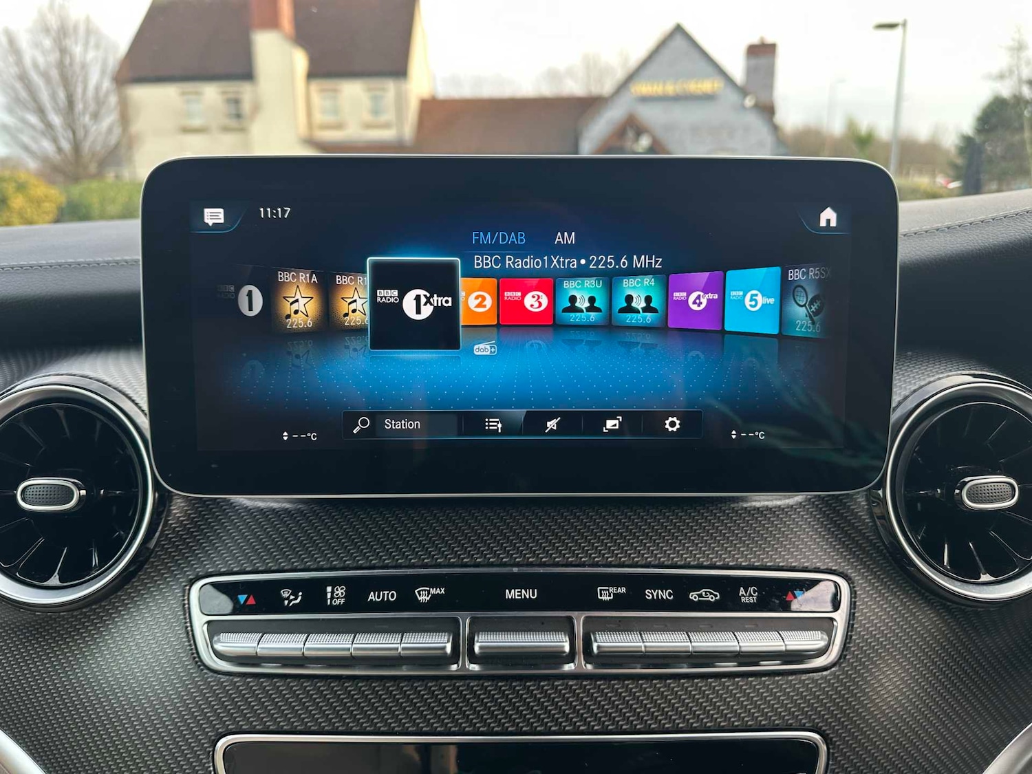 Used Mercedes-Benz V-Class 2024 for sale - 77076652: Photo 34