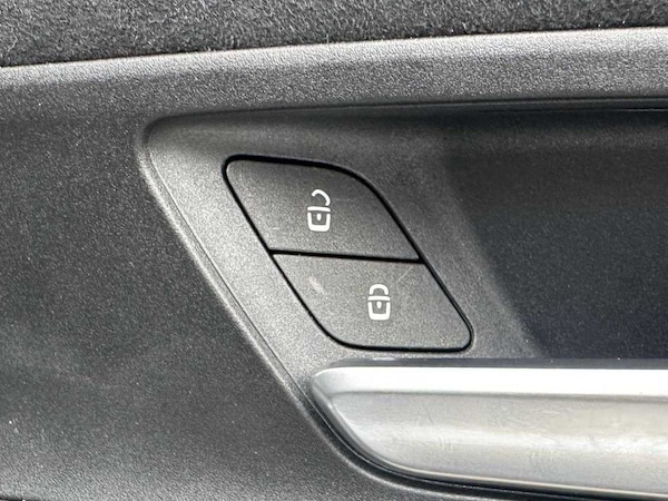 Used Mercedes-Benz GLA 2024 for sale - 76310845: Photo 24