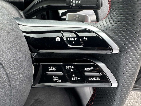 Used Mercedes-Benz GLA 2024 for sale - 76310845: Photo 28
