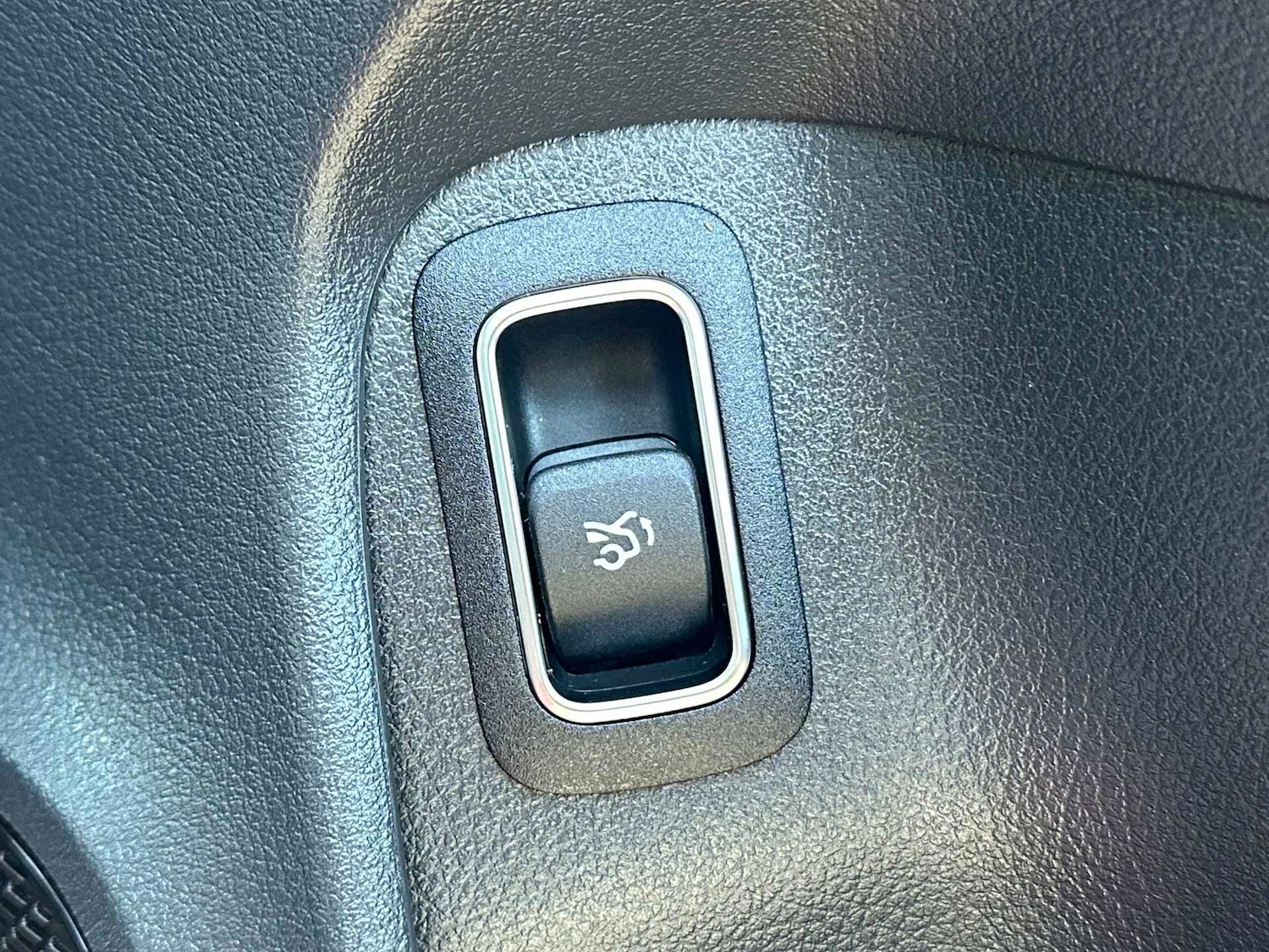 Used Mercedes-Benz CLA 2024 for sale - 77648952: Photo 25