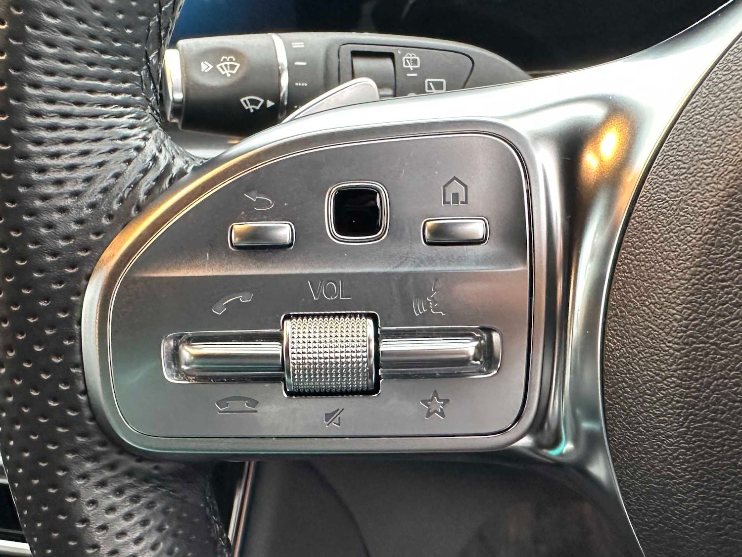 Used Mercedes-Benz EQC 2023 for sale - 77514452: Photo 29