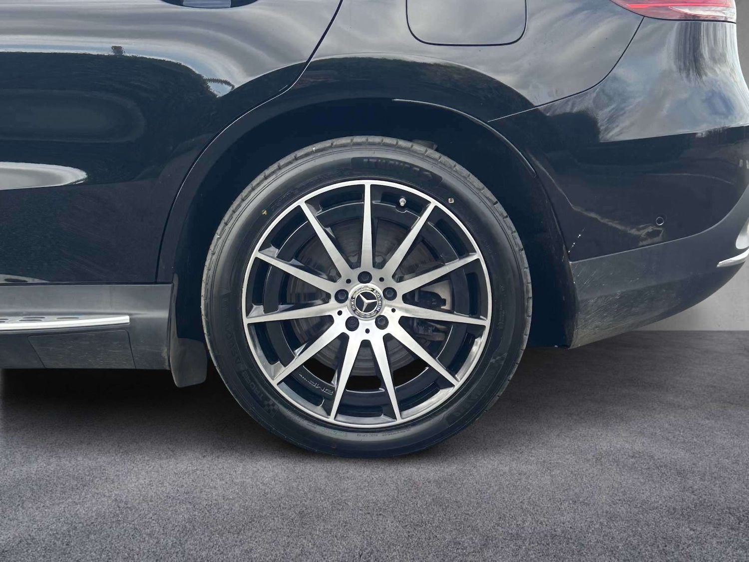 Used Mercedes-Benz EQC 2023 for sale - 77514452: Photo 9