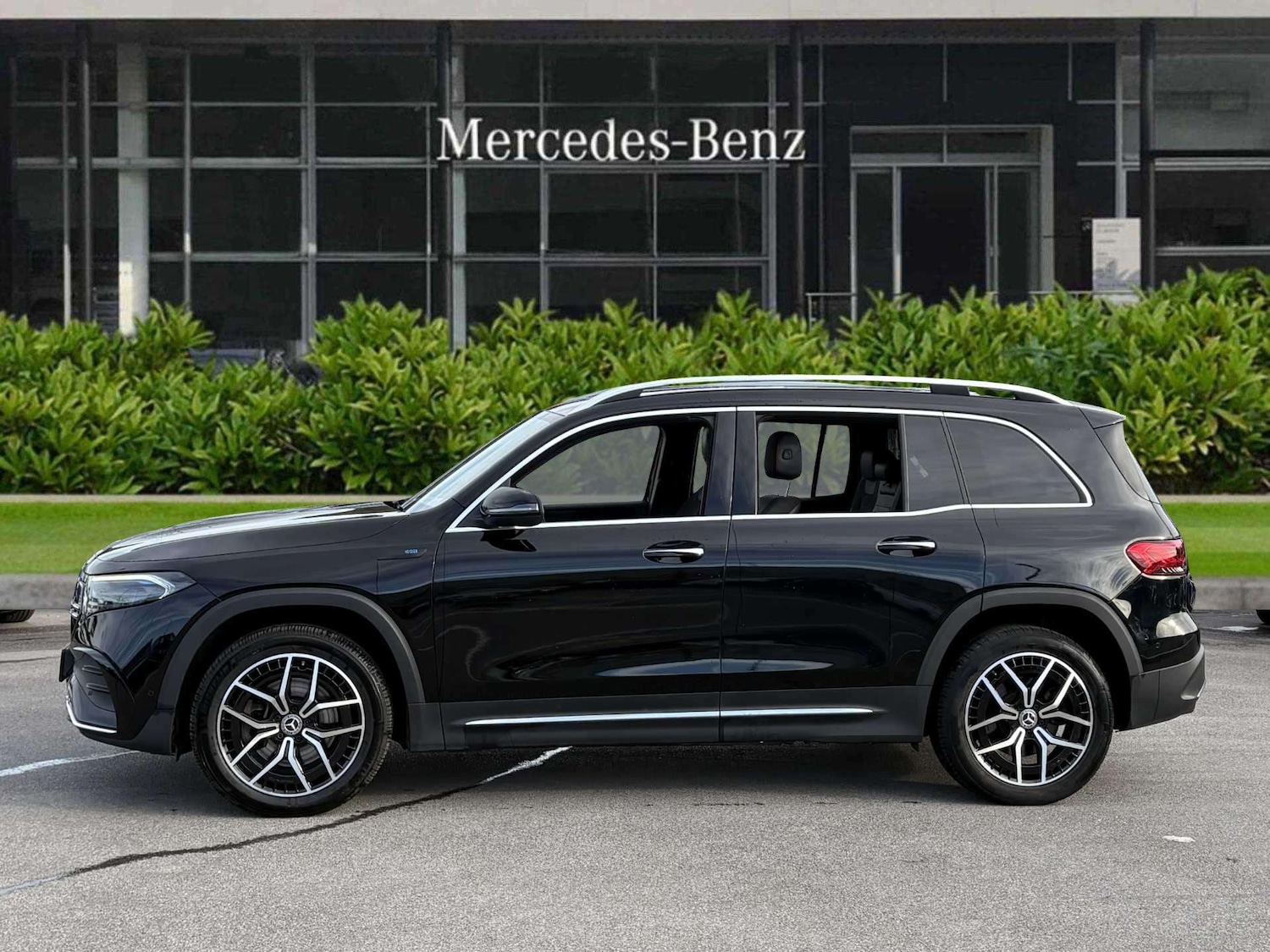 Used Mercedes-Benz EQB 2022 for sale - 76564541: Photo 4