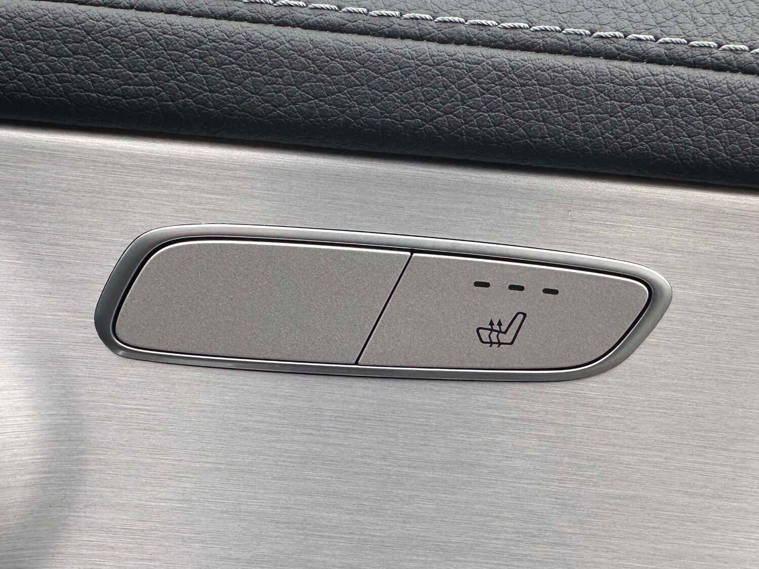 Used Mercedes-Benz GLC 2021 for sale - 76842840: Photo 22