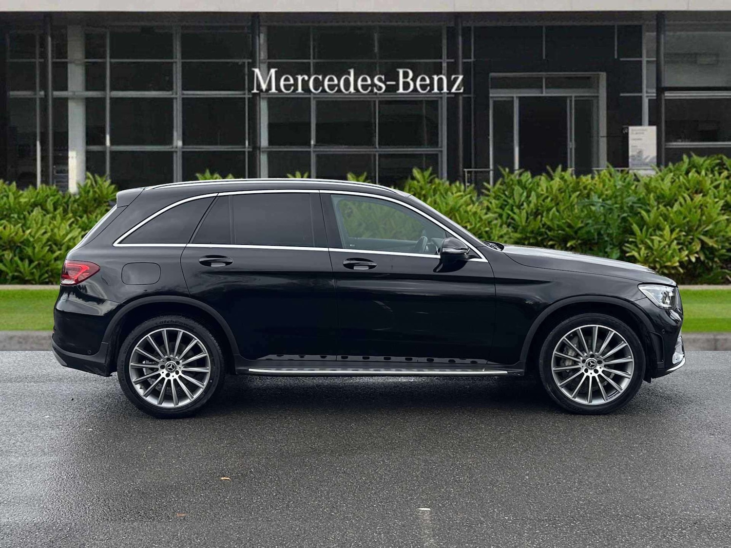 Used Mercedes-Benz GLC 2021 for sale - 76842840: Photo 4