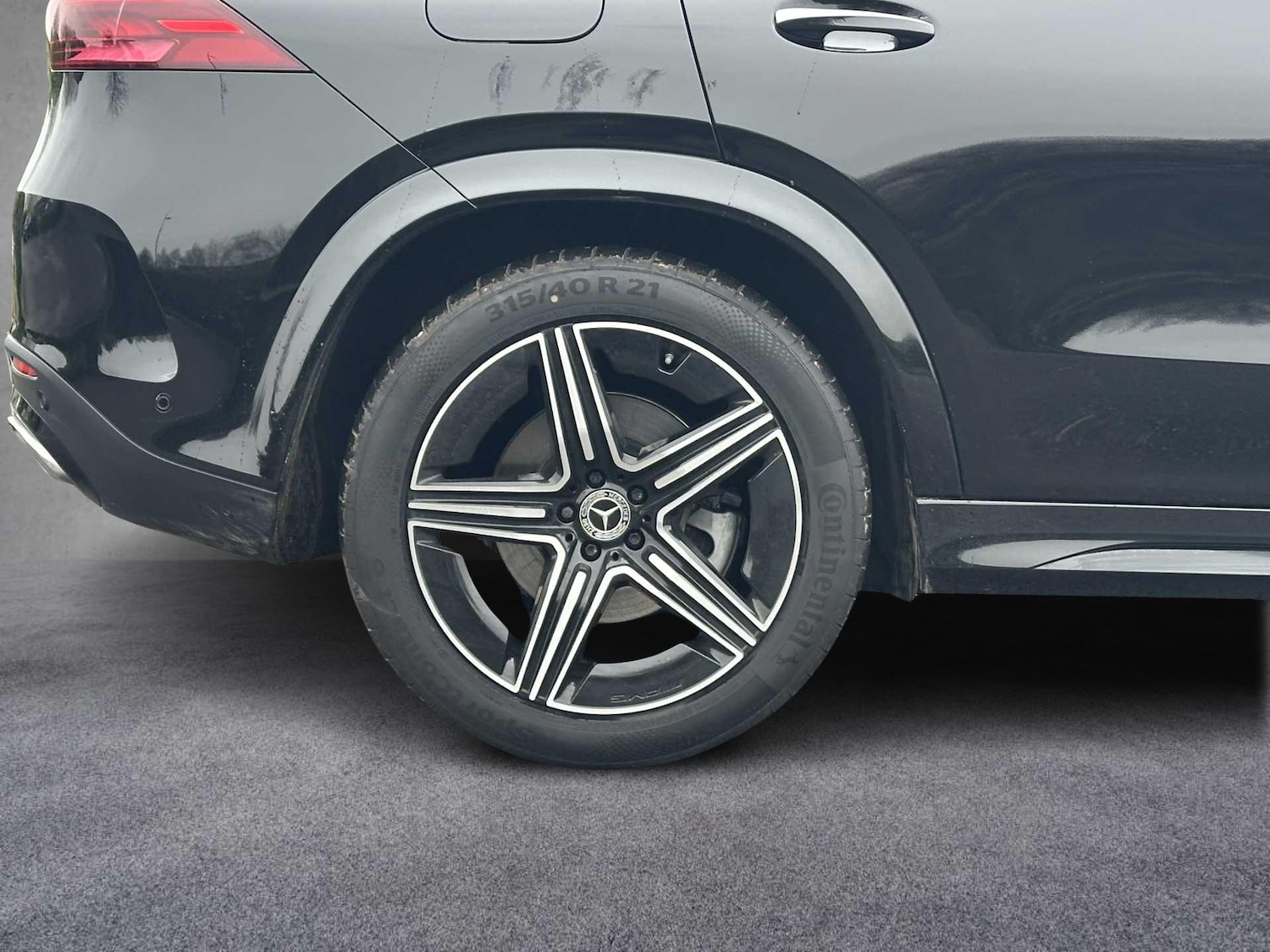 Used Mercedes-Benz GLE 2024 for sale - 77257351: Photo 5