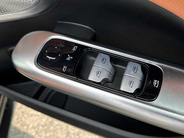 Used Mercedes-Benz C Class 2024 for sale - 75218812: Photo 25