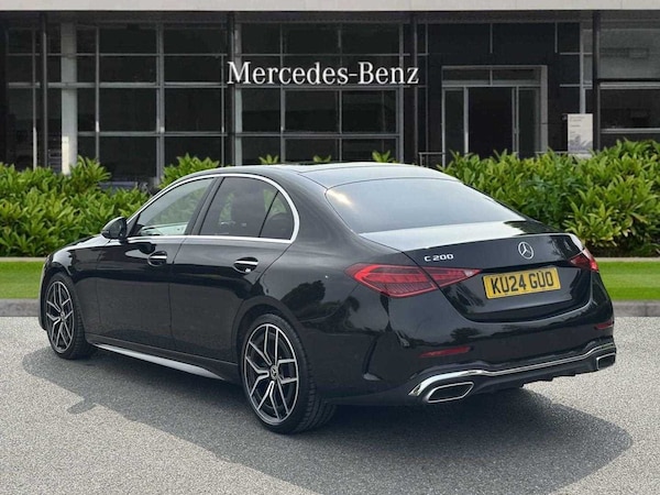 Used Mercedes-Benz C Class 2024 for sale - 75218812: Photo 2