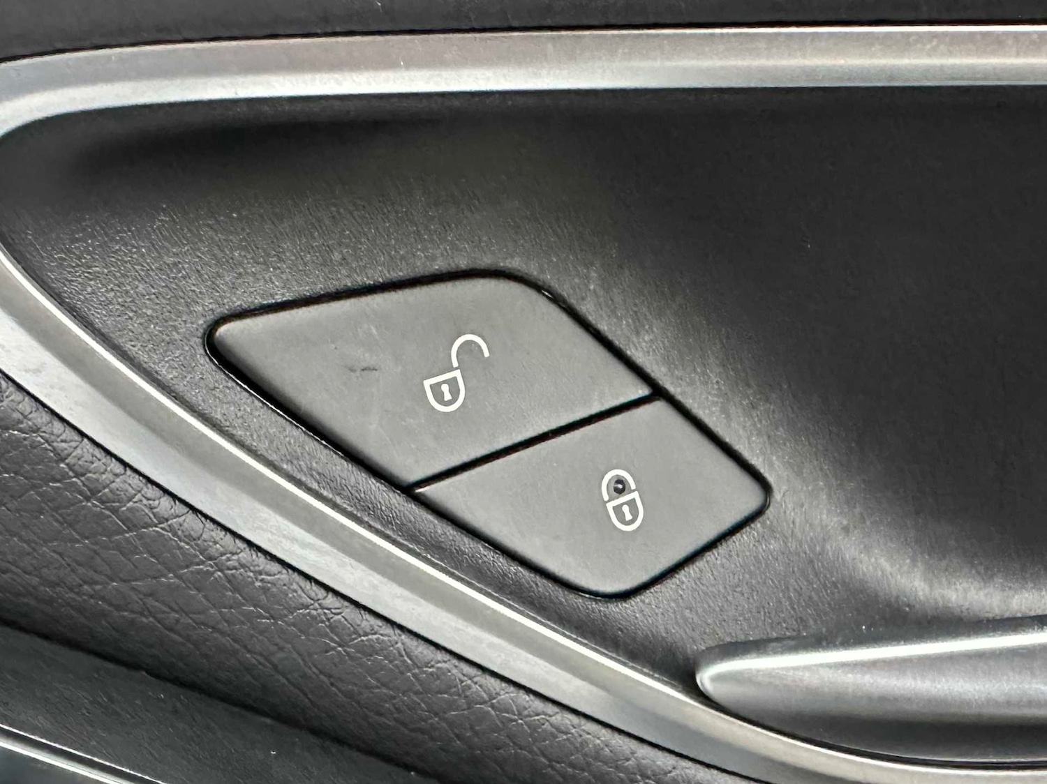 Used Mercedes-Benz EQC 2023 for sale - 77514372: Photo 23