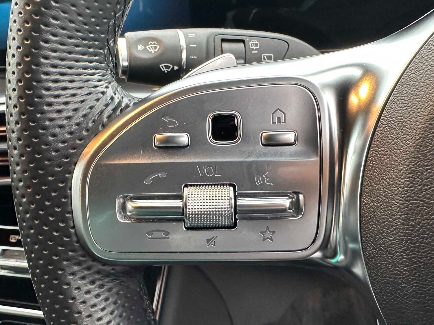 Used Mercedes-Benz EQC 2023 for sale - 77514372: Photo 29