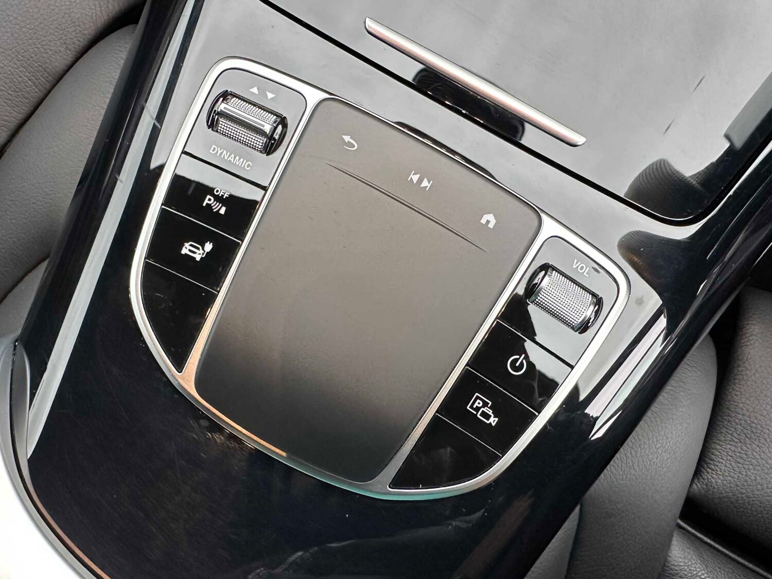 Used Mercedes-Benz EQC 2023 for sale - 77514372: Photo 33