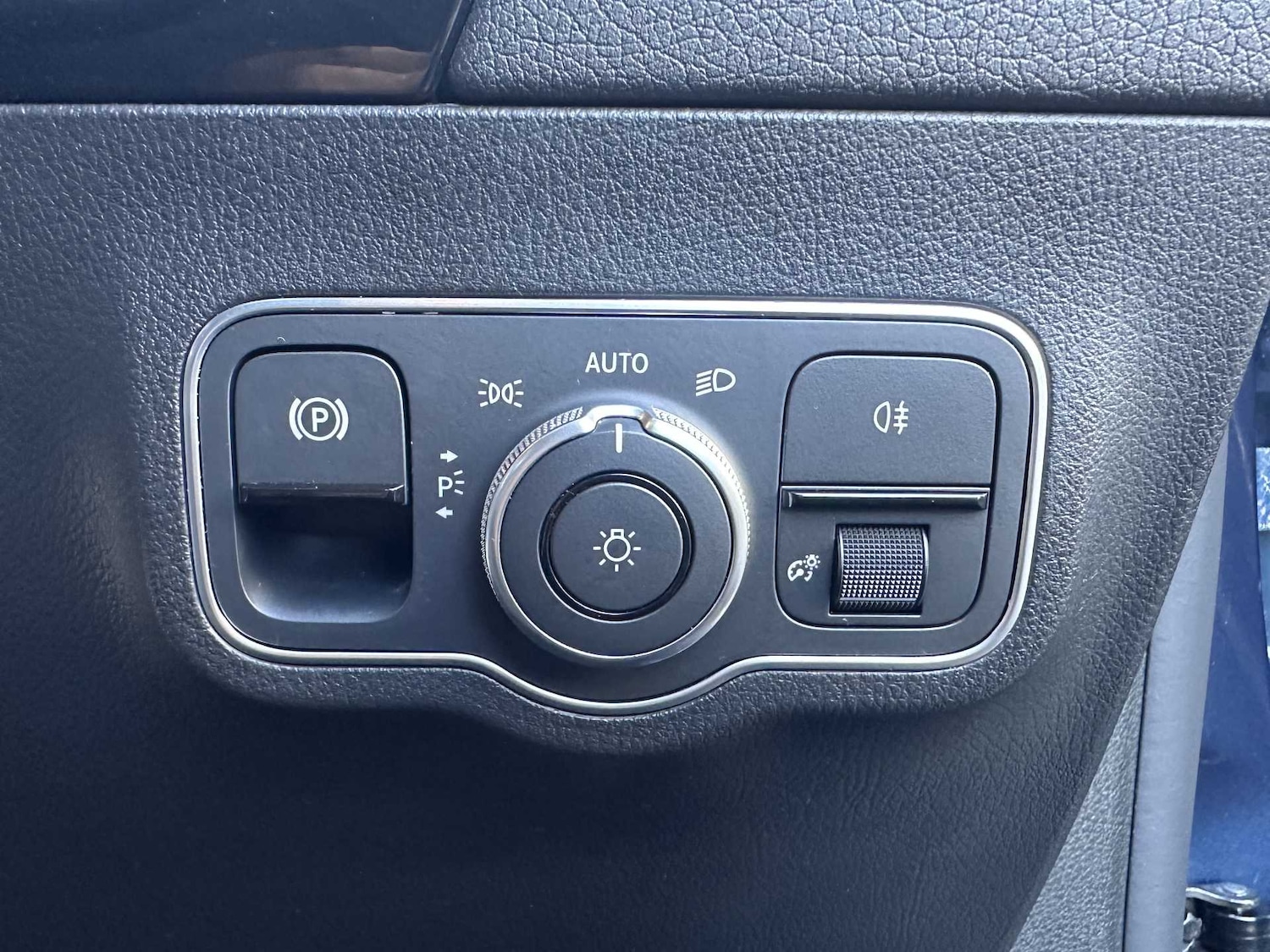 Used Mercedes-Benz EQA 2022 for sale - 76329245: Photo 26