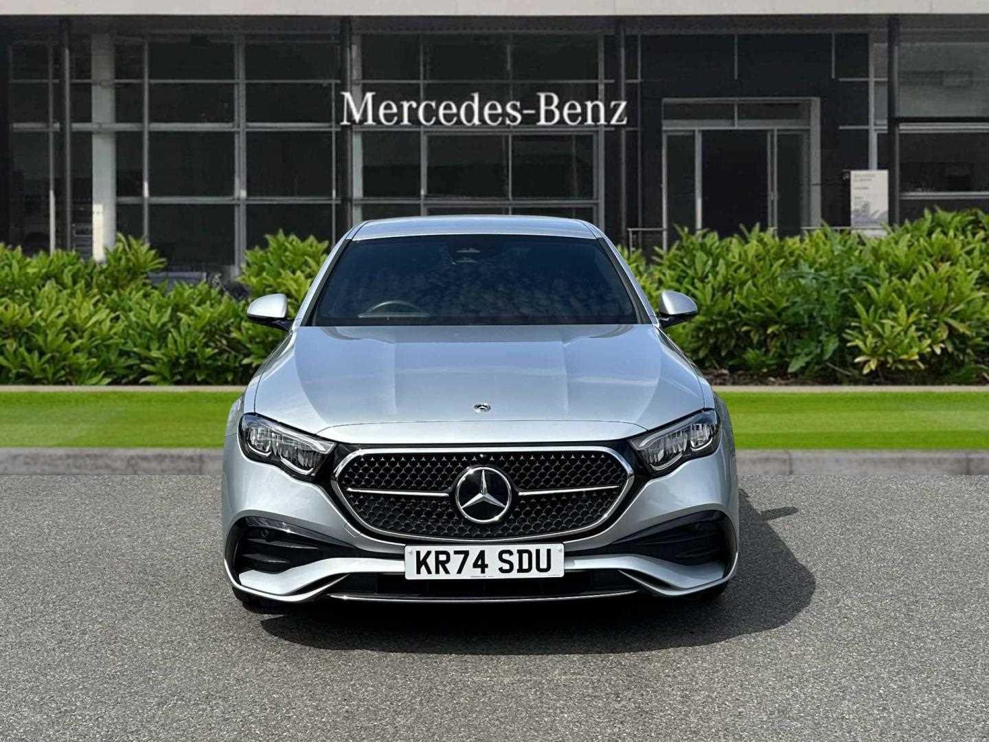 Used Mercedes-Benz E Class 2024 for sale - 77294224: Photo 11