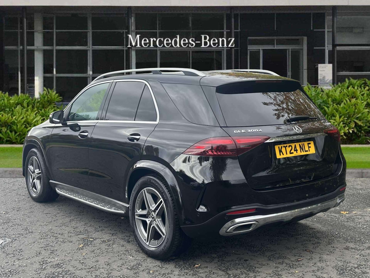 Used Mercedes-Benz GLE 2024 for sale - 76373664: Photo 2