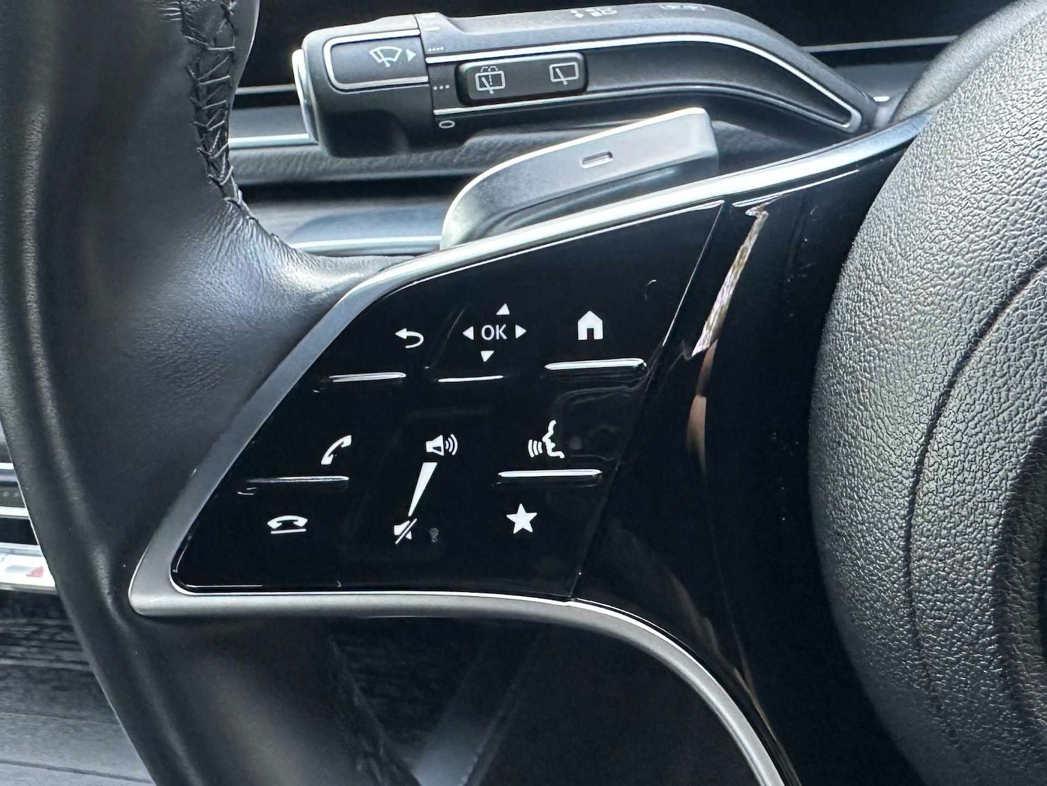 Used Mercedes-Benz GLE 2024 for sale - 76373664: Photo 30