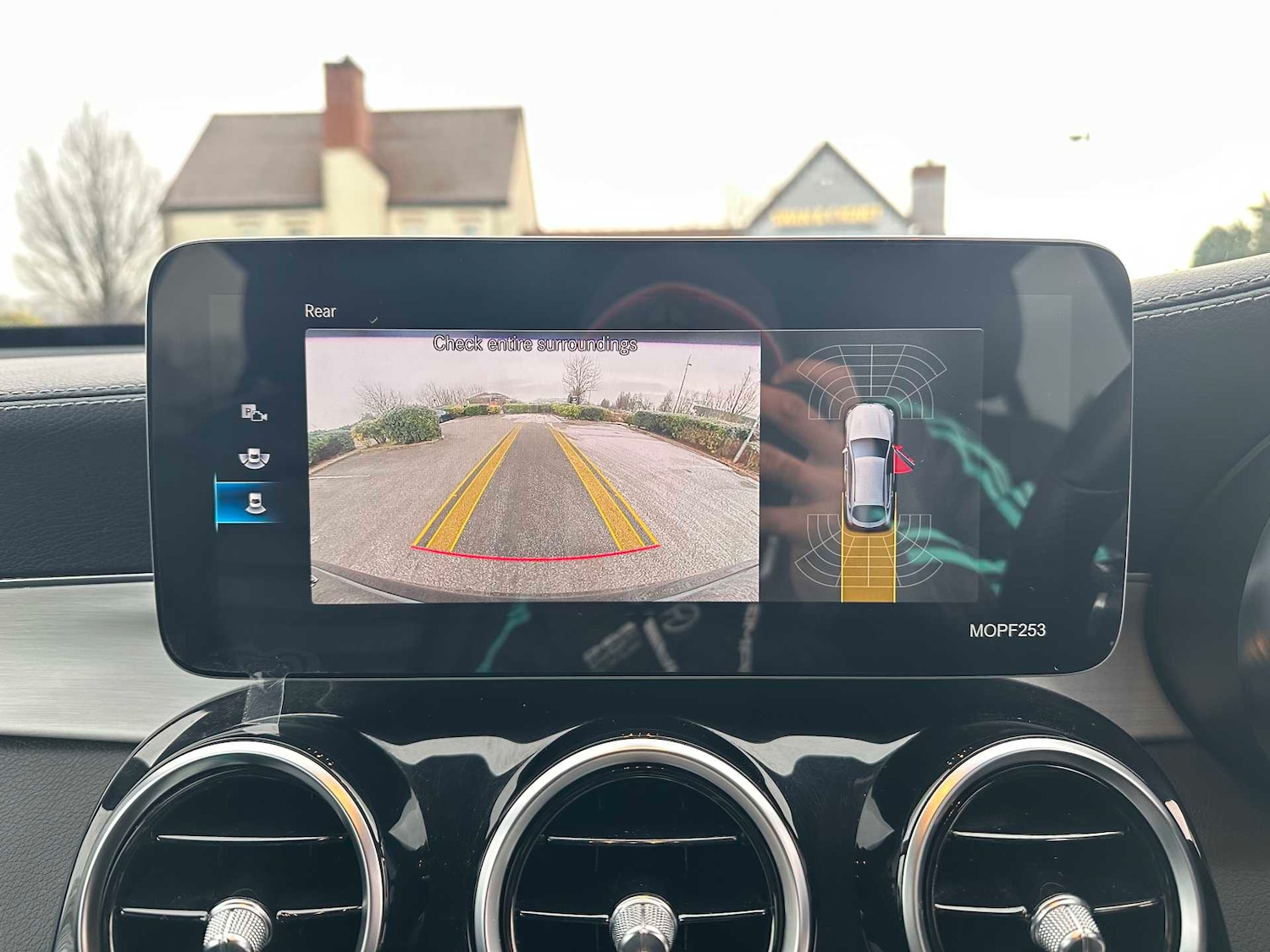 Used Mercedes-Benz GLC 2021 for sale - 76967792: Photo 34