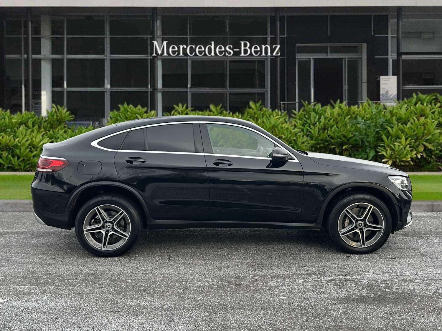 Used Mercedes-Benz GLC 2021 for sale - 76967792: Photo 4