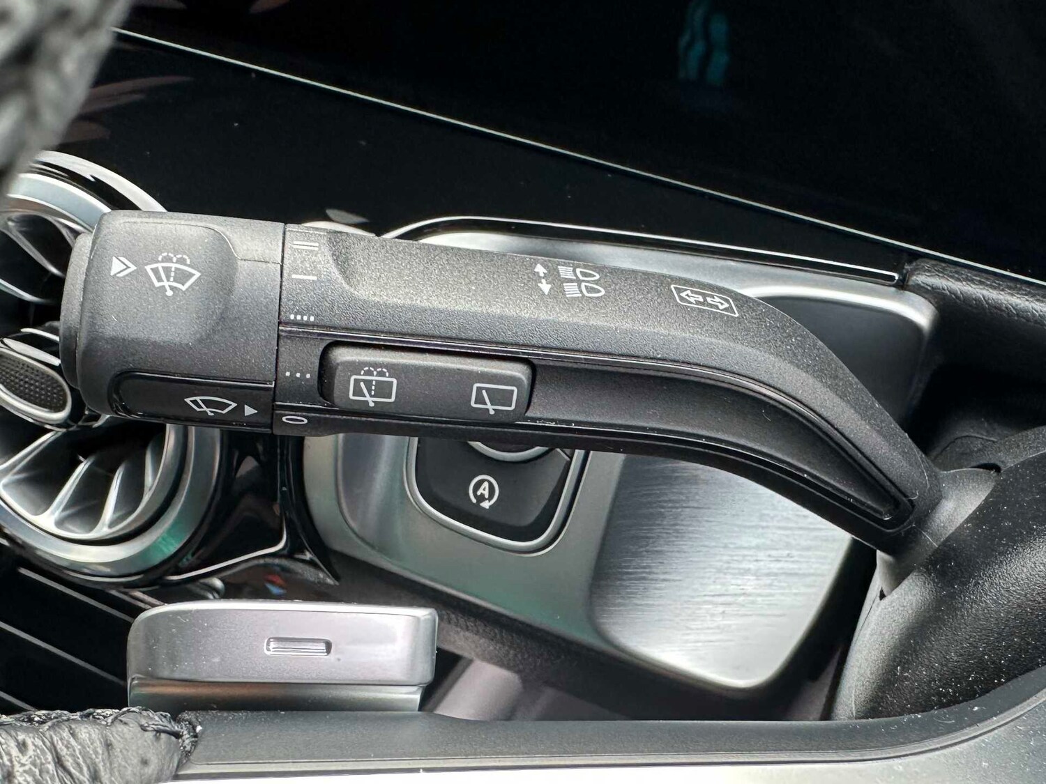 Used Mercedes-Benz GLB 2024 for sale - 78076809: Photo 30