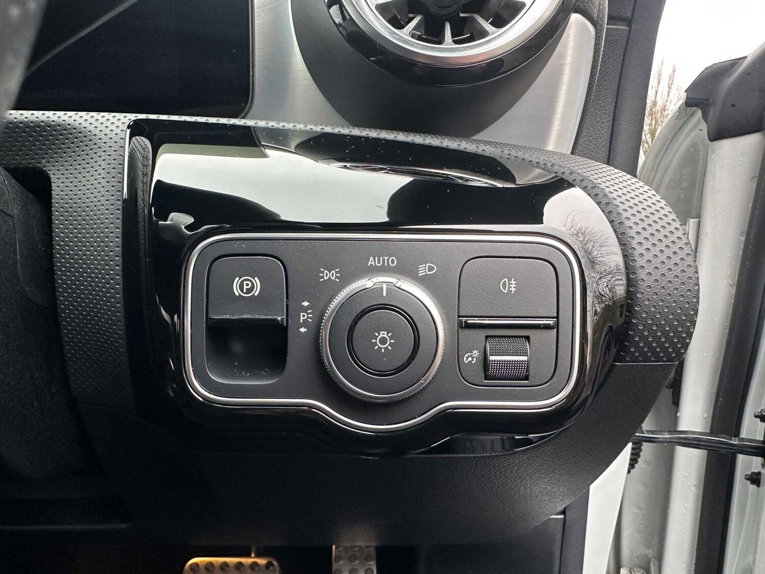 Used Mercedes-Benz CLA 2023 for sale - 77500223: Photo 26