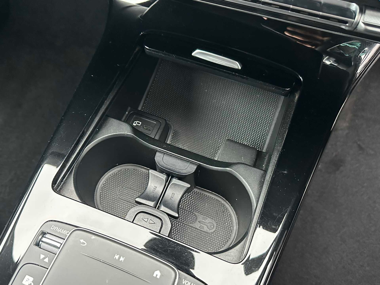 Used Mercedes-Benz CLA 2023 for sale - 76967802: Photo 32