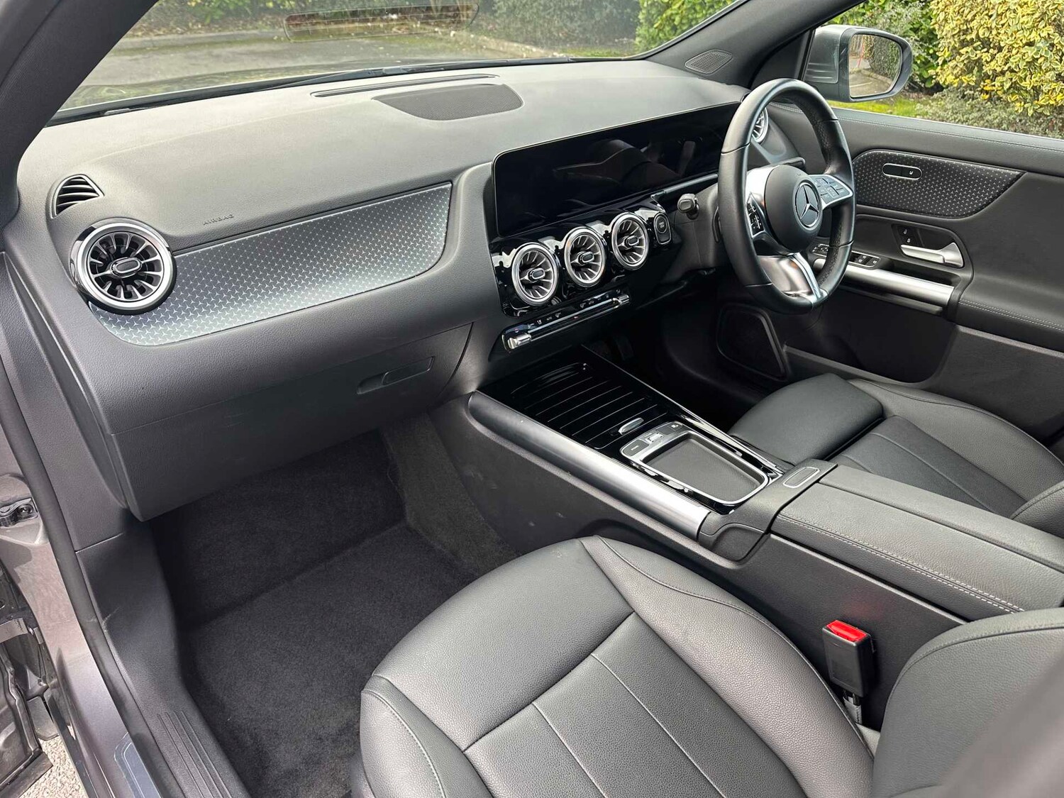 Used Mercedes-Benz EQA 2024 for sale - 77472526: Photo 19