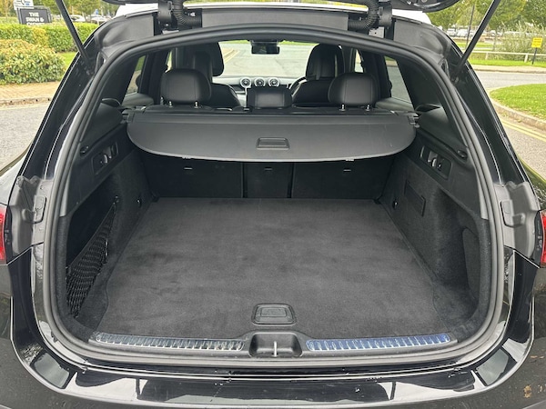 Used Mercedes-Benz GLC 2024 for sale - 76249025: Photo 18