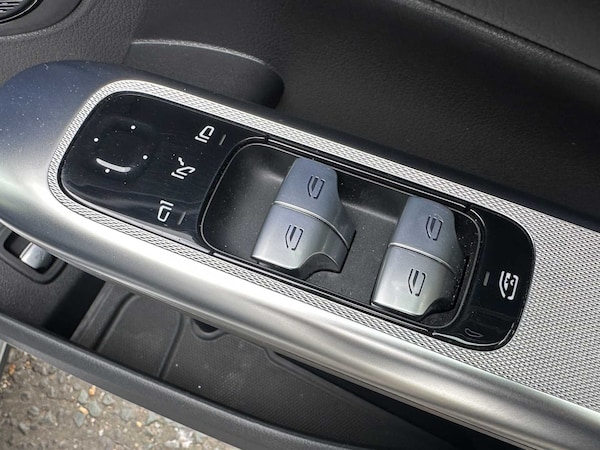 Used Mercedes-Benz GLC 2024 for sale - 76249025: Photo 24