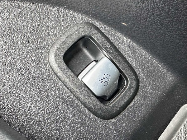 Used Mercedes-Benz GLC 2024 for sale - 76249025: Photo 25