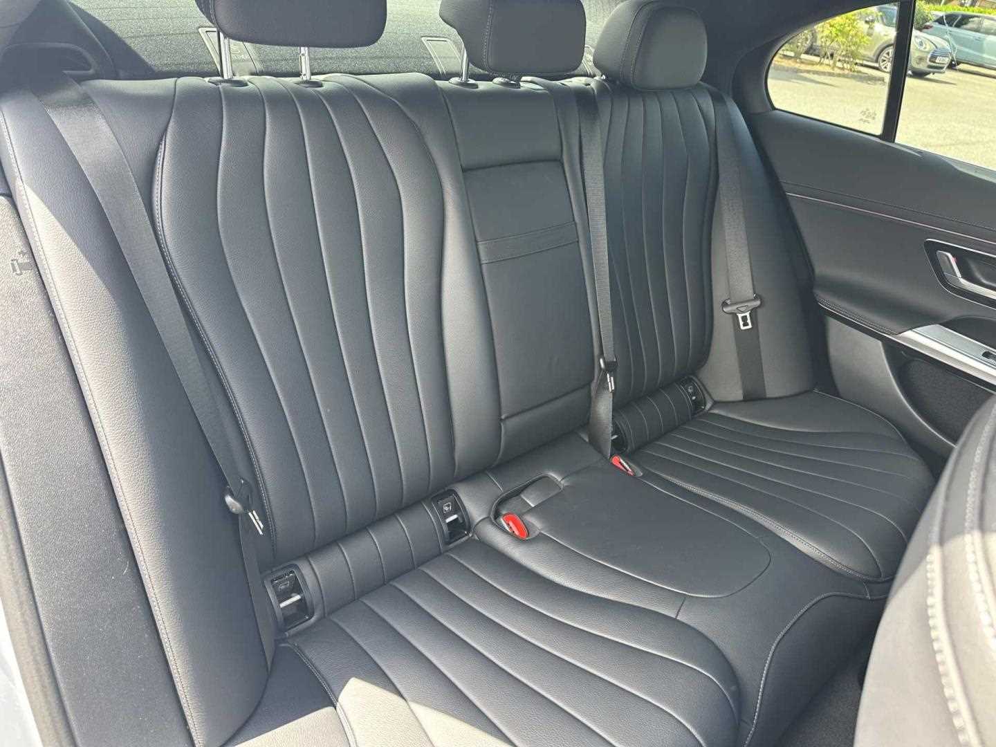 Used Mercedes-Benz E Class 2024 for sale - 78104328: Photo 16