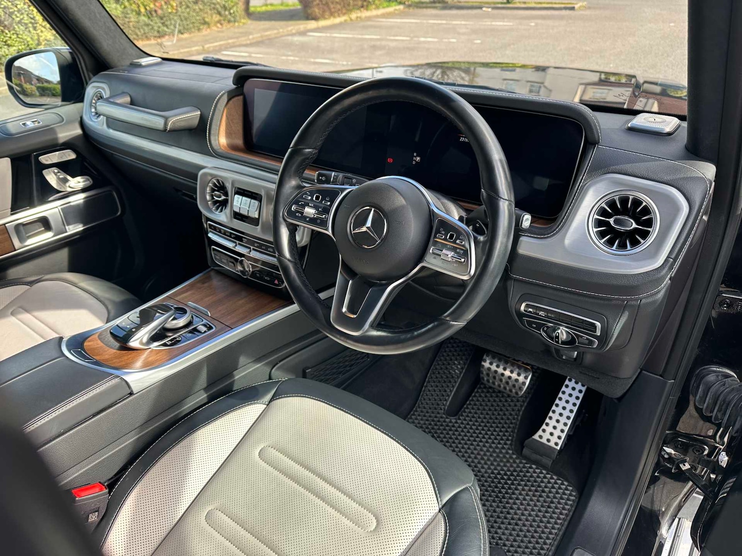 Used Mercedes-Benz G Class 2023 for sale - 77842340: Photo 14