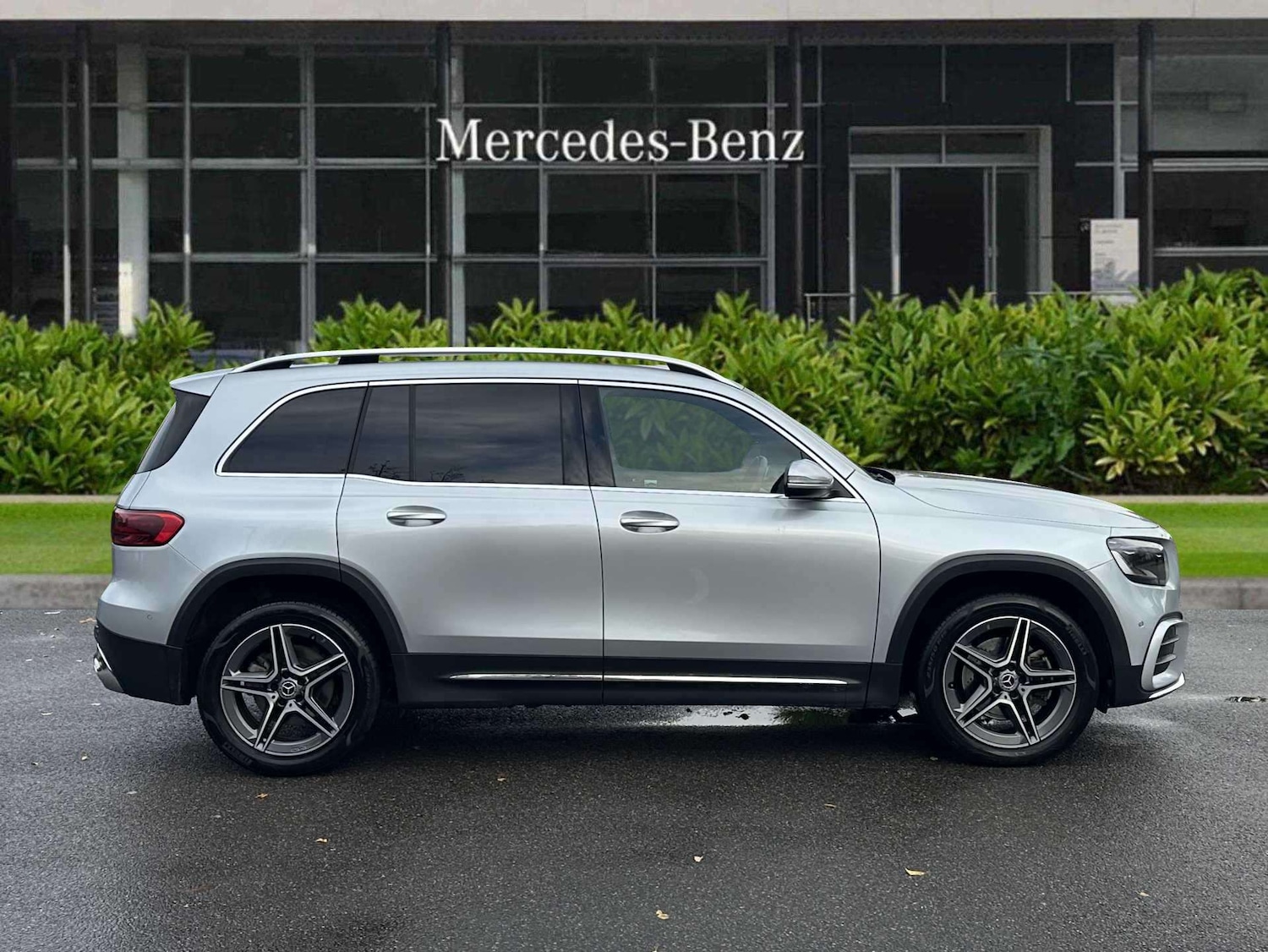 Used Mercedes-Benz GLB 2024 for sale - 76515555: Photo 4