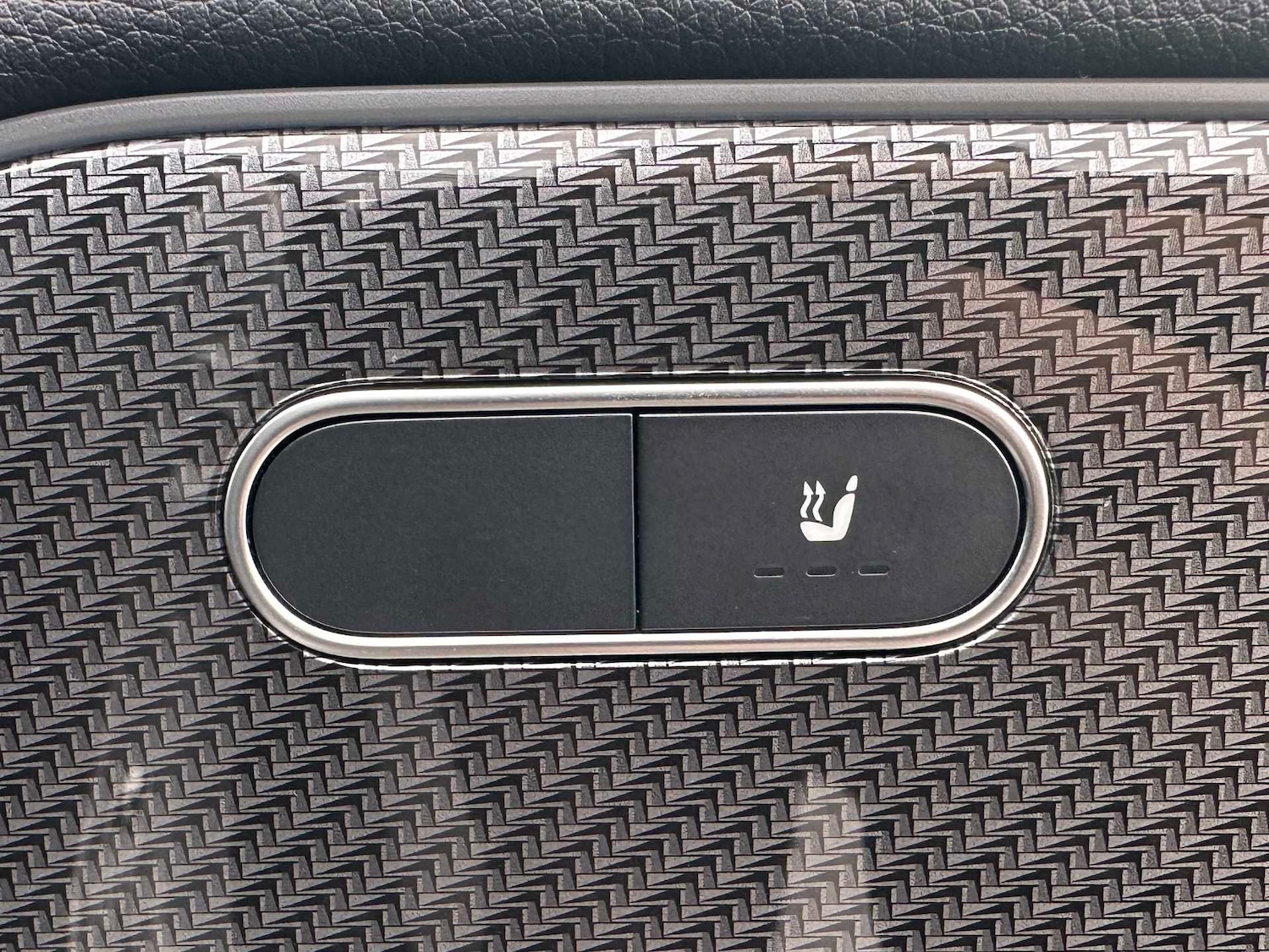 Used Mercedes-Benz GLB 2023 for sale - 76373793: Photo 22