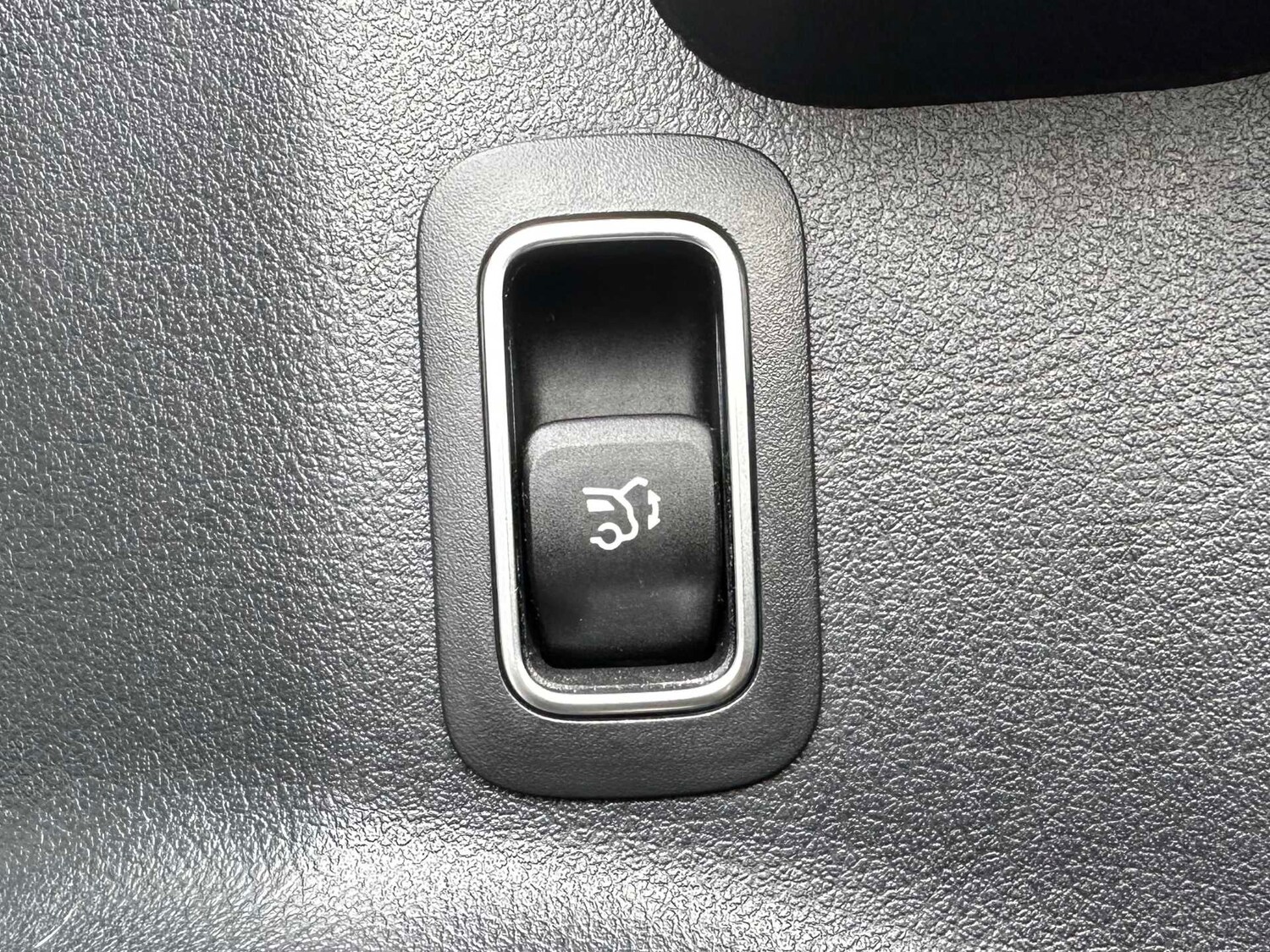 Used Mercedes-Benz GLB 2023 for sale - 76373793: Photo 25